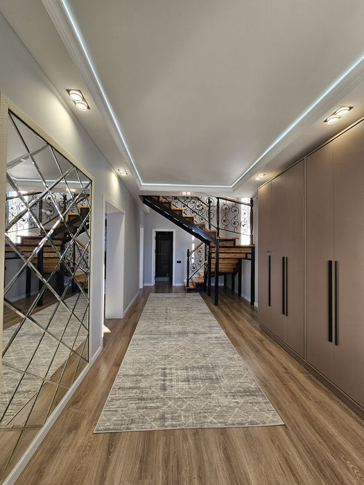 СДАЁТСЯ дом посуточно.Баянаул.