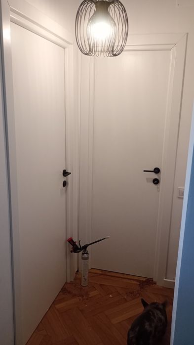 Montaj uși interior