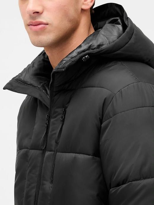 Geacă de iarnă GAP pe Negru Puffer Jacket noua