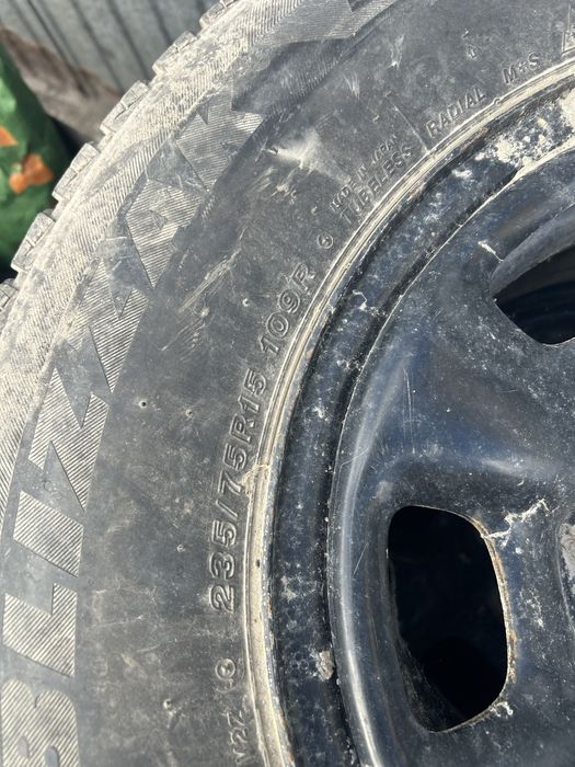 Шины в сборе комплект накаченный