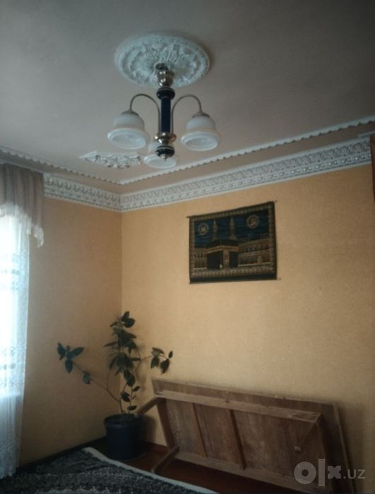 Uy sotiladi Oqqovoq 2 avtobaza
