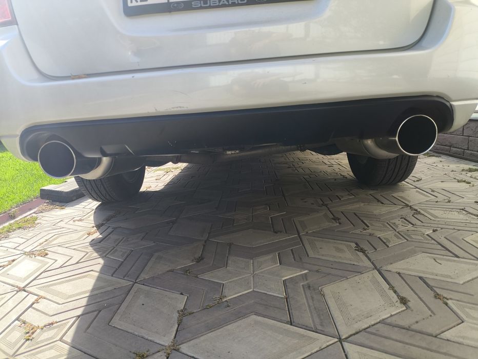 Глушитель Субару аутбек,Легаси