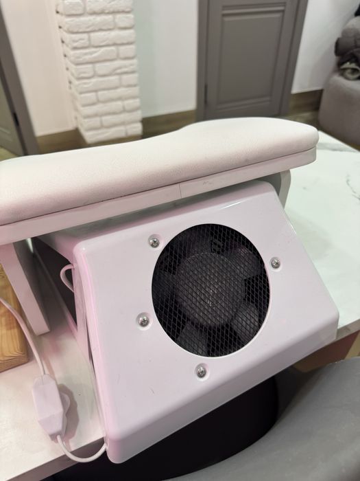 Пылесос для маникюра