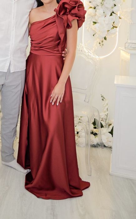 Официална дълга рокля