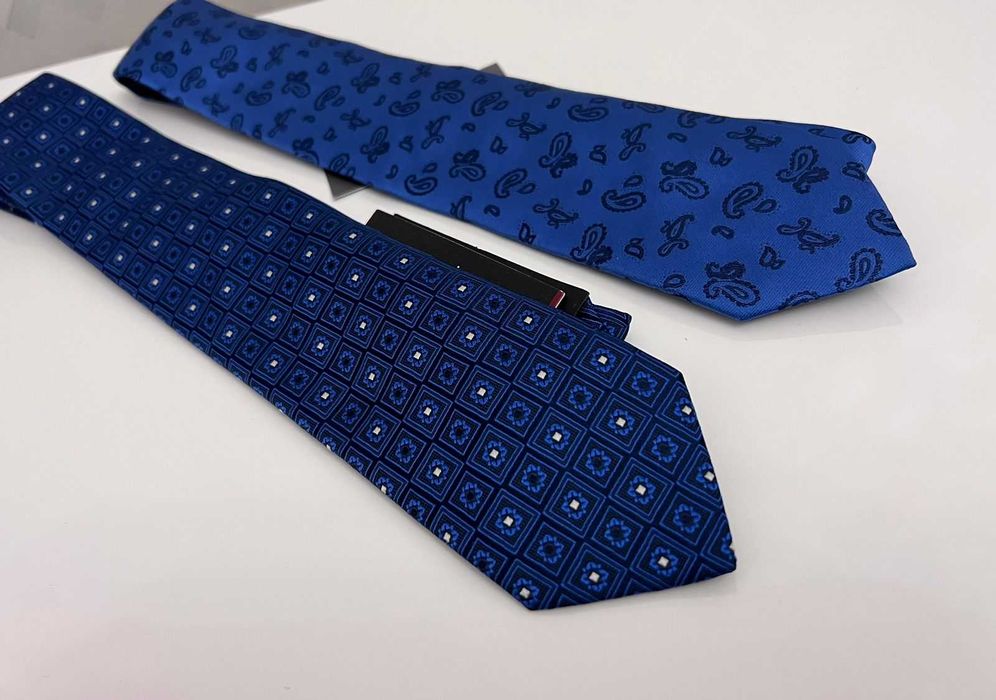 Галстуки Pierre Cardin, VAKKO