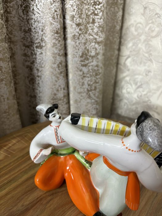 Статуэтка советских времён