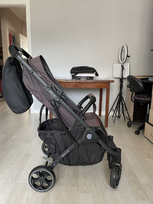 Продам детскую летнию коляску