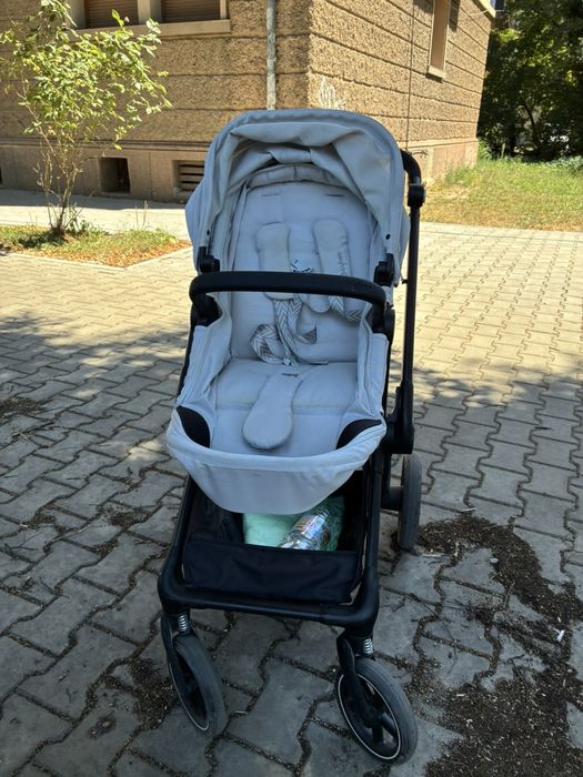 Сива количка Cybex 3 в 1