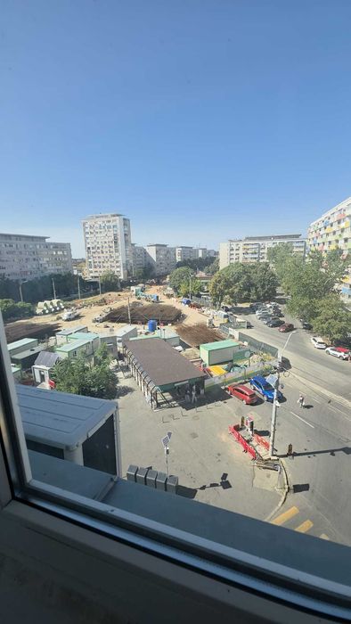 EXCLUS AGENȚII IMOBILIARE  3 Camere, 69 mp Ion Mihalache  Metrou 1 Mai   Fără Comision