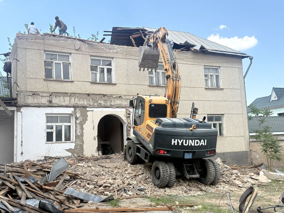 Камаз.пагрузчик.шансиман.экскаватор