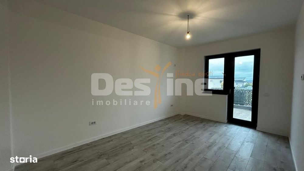 Apartament o camera decomandat, 42mp + loc parcare, Rediu