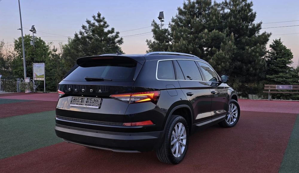 Skoda Kodiaq/Facelift /Germania/DSG/Matrix/Panoramic/Cock-Pit/Memorii/Distronic/Piele/Impecabilă
