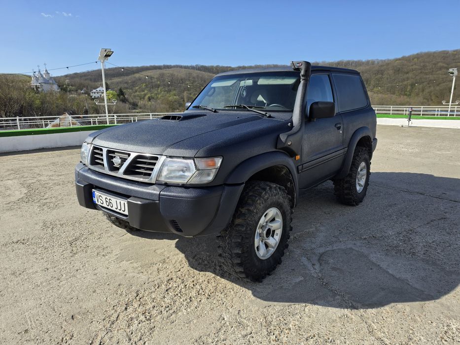 Vând Nissan patrol