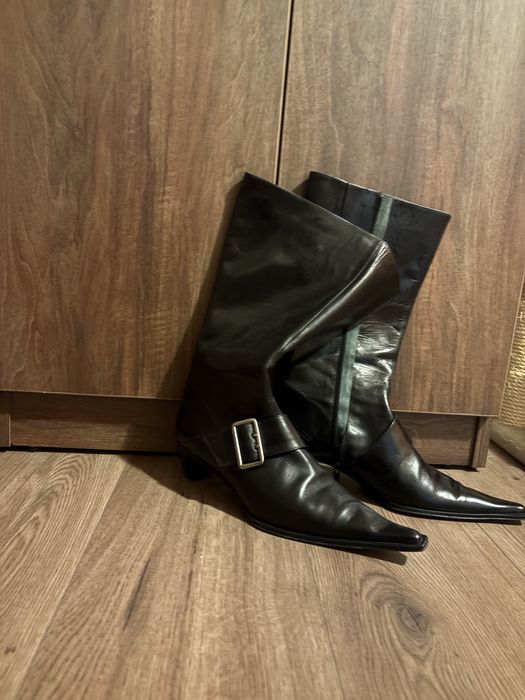Ghete din piele cu toc mic