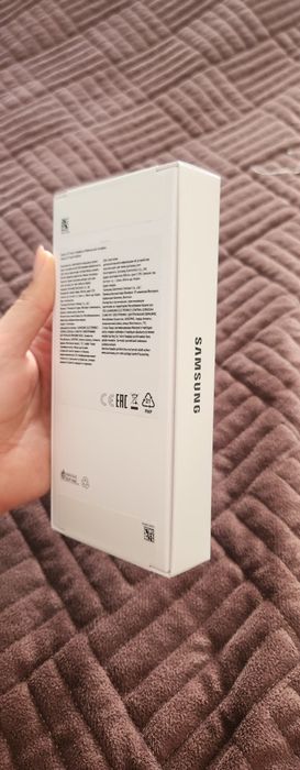 Продам Самсунг а17