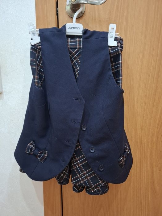 Школьная форма на девочку. Размер 146СМ