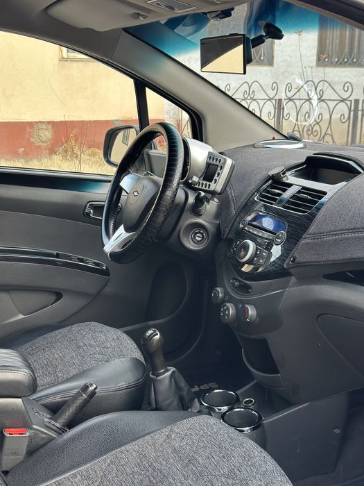 Spark sotiladi 2011 yil 2 pazisya