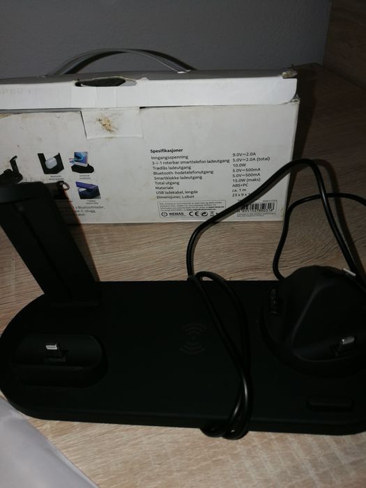 Stație încărcare wireless multifunctionala