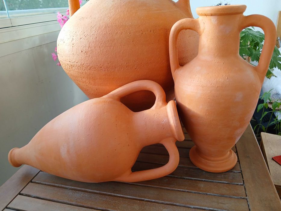 Амфори, Делви, Керамика античн форми