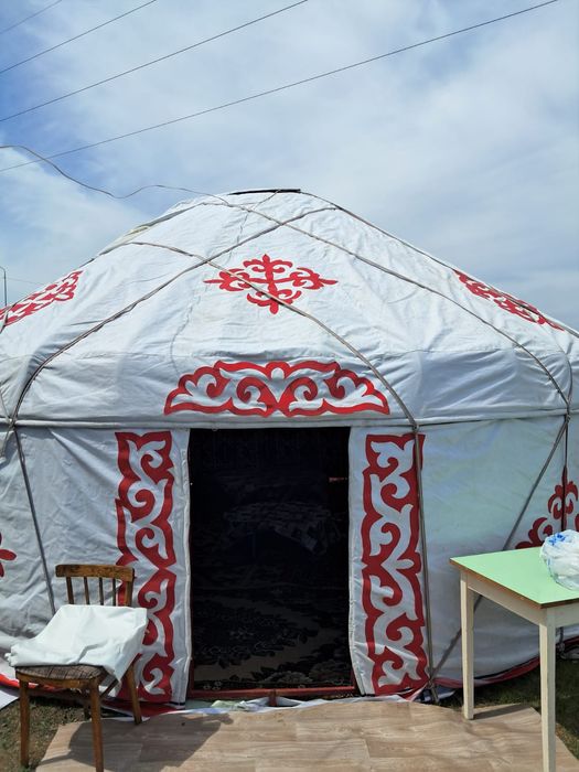 Киіз үй аренда, Юрта