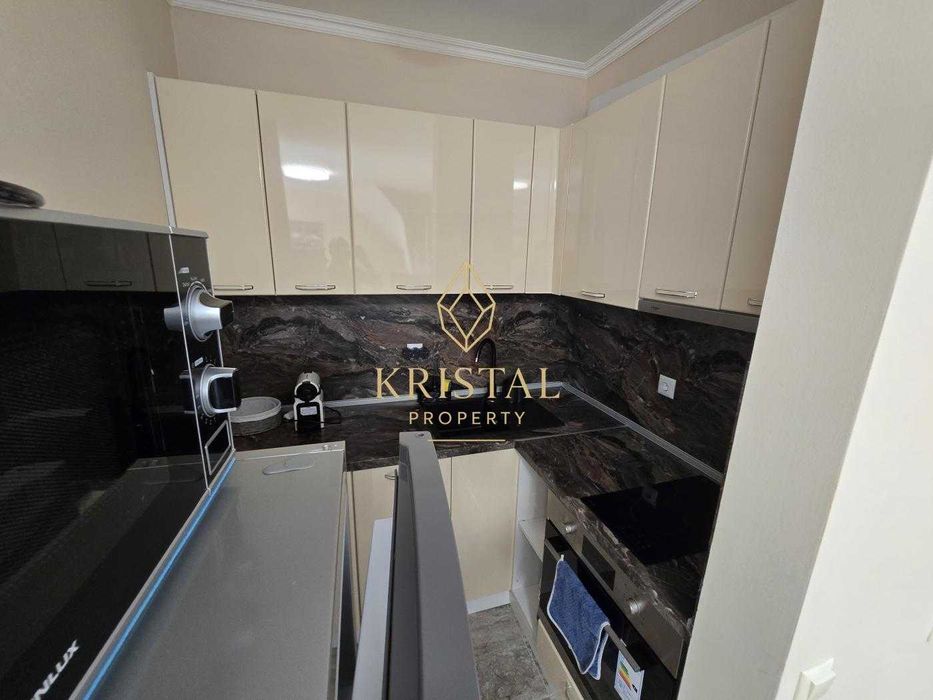 Продава се Двустаен апартамент в к.к. Слънчев бряг - 79 кв.м за 1140 €/кв.м - Снимка #4