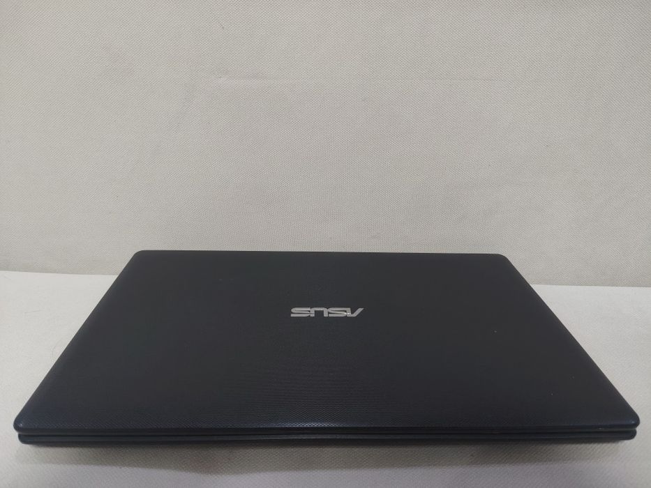 Ноутбук Asus в отличном состоянии