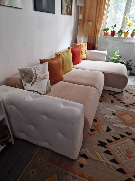 Vand urgent, coltar Bambus, cu 3 locuri.