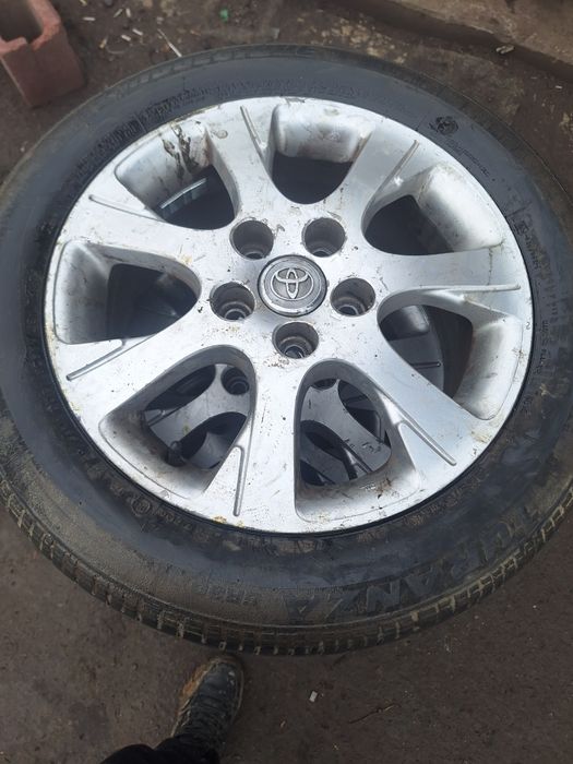 Продам 16 Диск, титанка с шинами