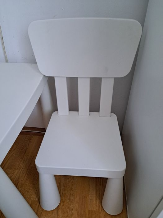 Masa plastic Mamut + 3 scaune copii