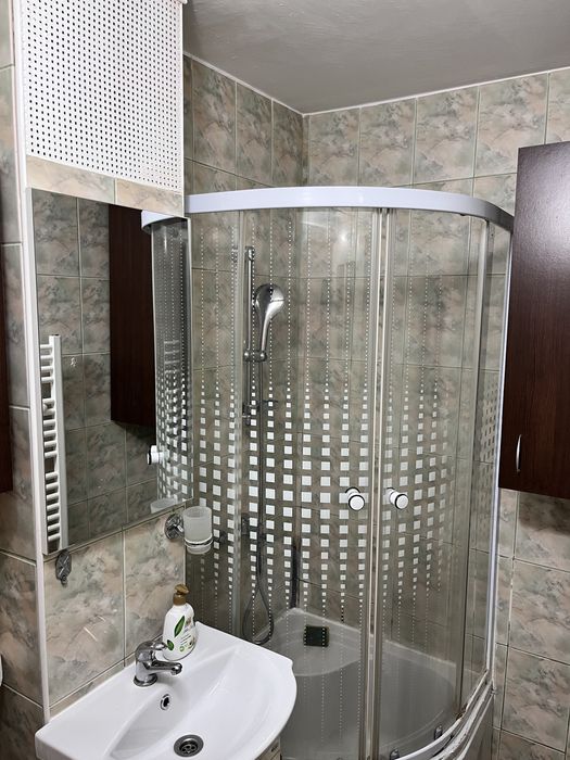 Garsonieră 28 mp, etaj 1, mobilată și utilată, loc de parcare – Împăratul Traian / Dragoș Vodă – 35.000 € negociabil”