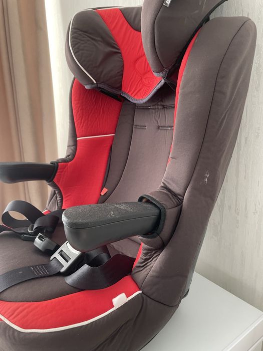 Детское автокресло