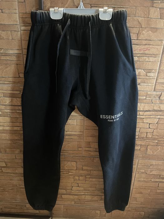 Pantaloni de trening Essentials