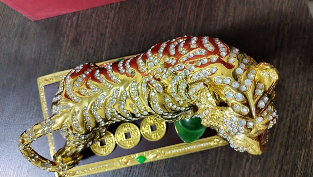 Продам статуэтку