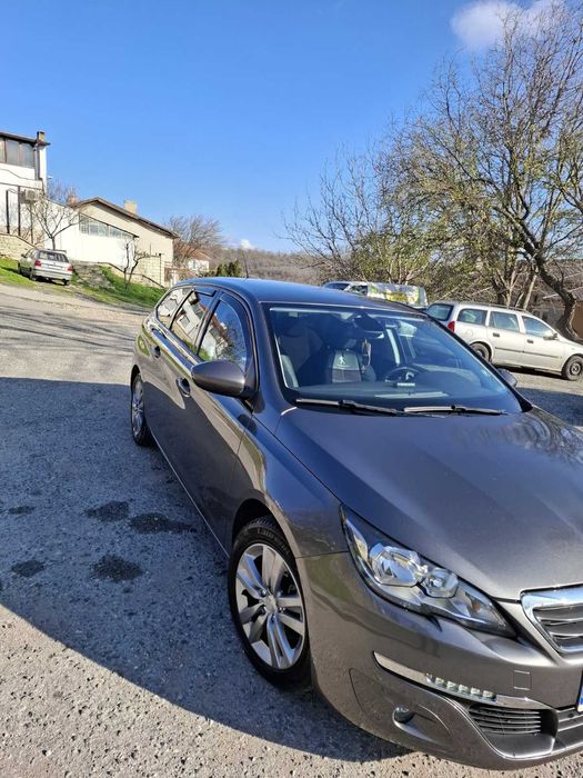 Peugeot 308 2016г.