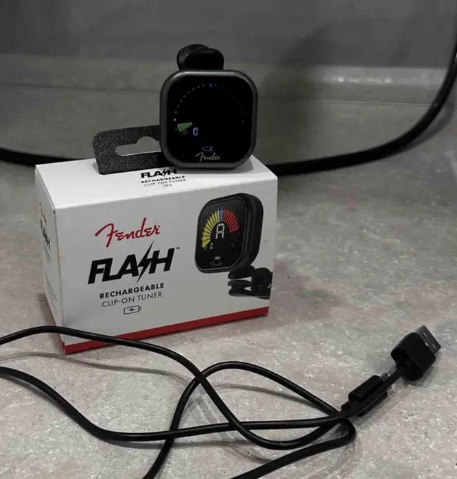 Электрогитара Squier