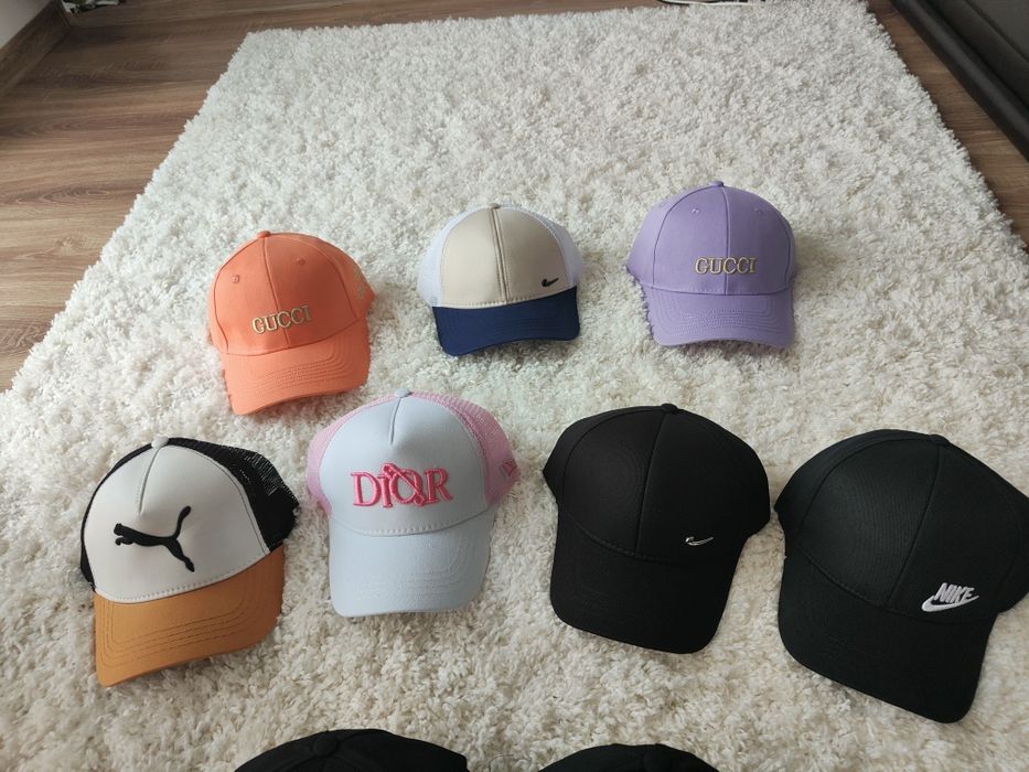 Șapcă Tommy Hilfiger Șapcă Emporio Armani Șapcă Jordan Șapcă NY Nike