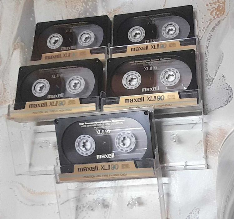 Аудио касети Maxell XLII - 90мин - хром