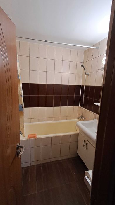 Apartament de inchiriat