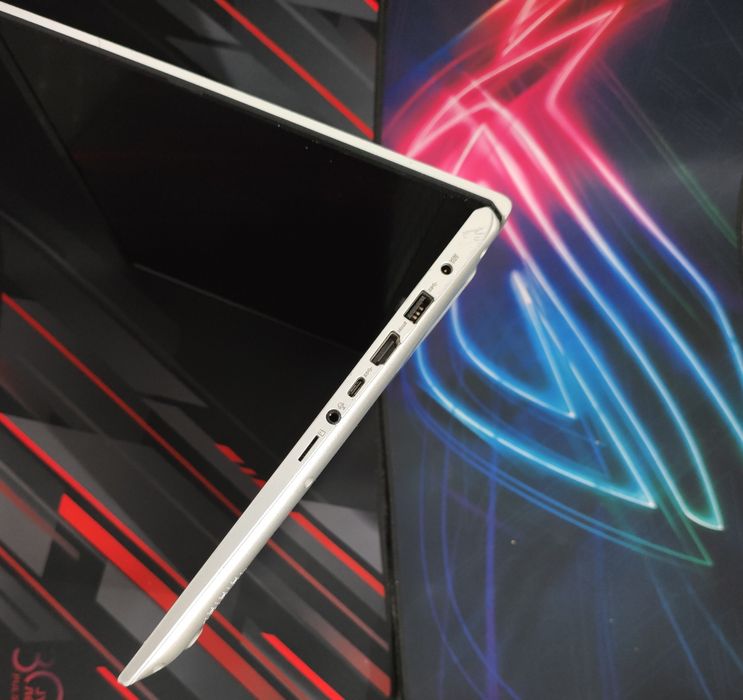 Современный ультрабук ASUS VivoBook X512JA