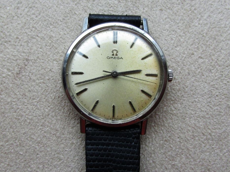 Стар часовник Omega