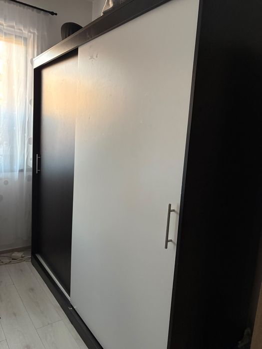 Vand Mobilier stare foarte buna