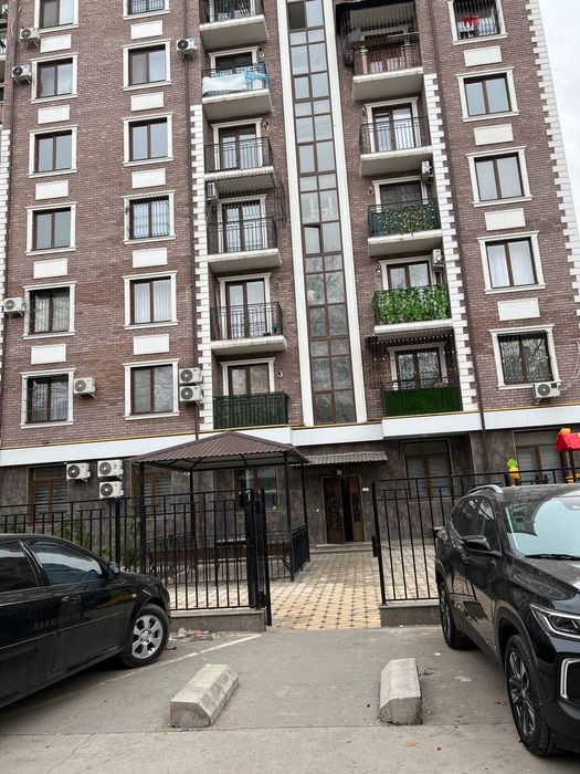 Продется своя. Без маклера.