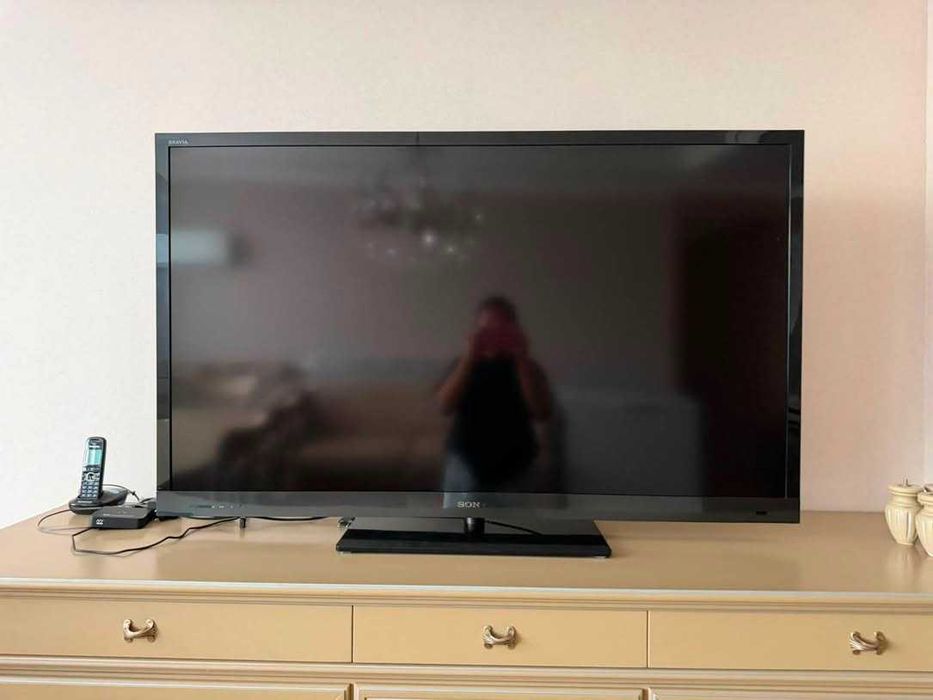 Телевизор Sony, 140 диагональ