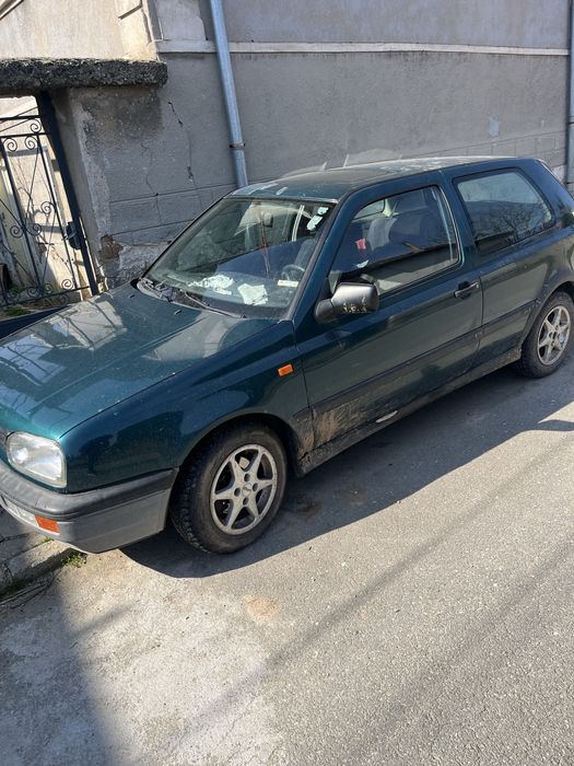 Фолксваген Голф 3