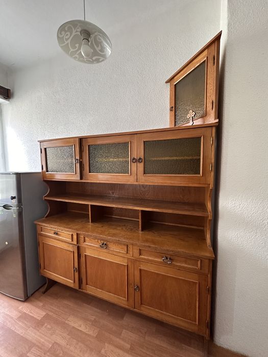 Vand mobila de bucatarie stil rustic