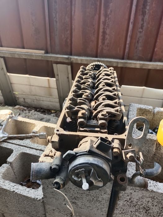 ГБЦ Mazda 323 с трамблером