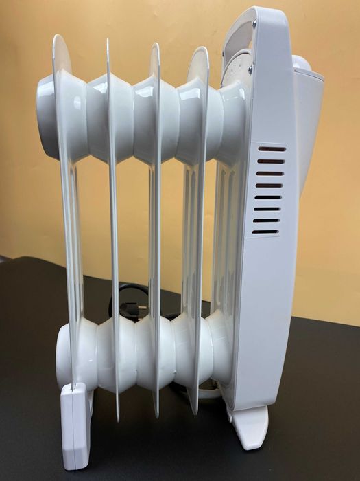 Radiator electric 500W compact pentru incalzire rapida