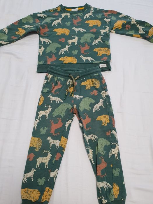 Lot 5 treninguri copii mărimea 104