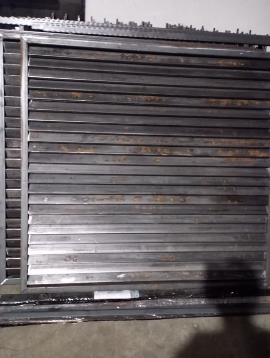 Confecții metalice, Garduri,Porți,Balustrade,Grătare,Sudor,Lăcătuș.