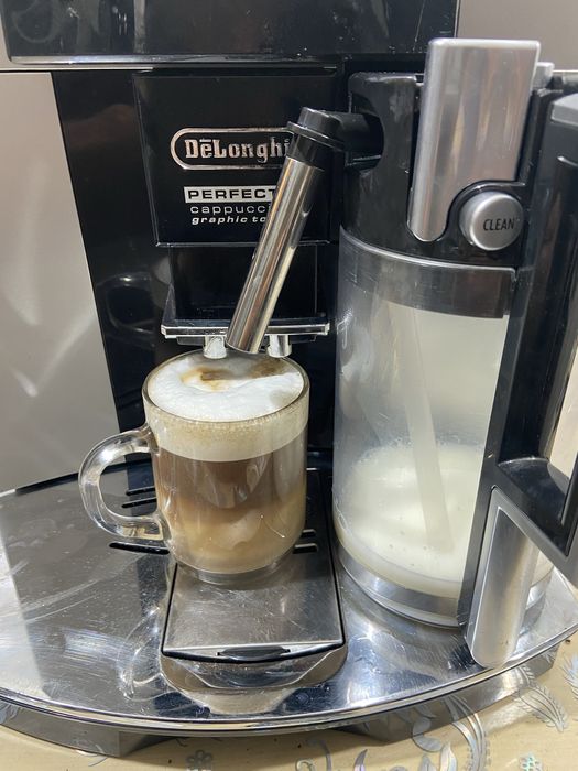 Espresor cafea Delonghi perfecta graphic  touch